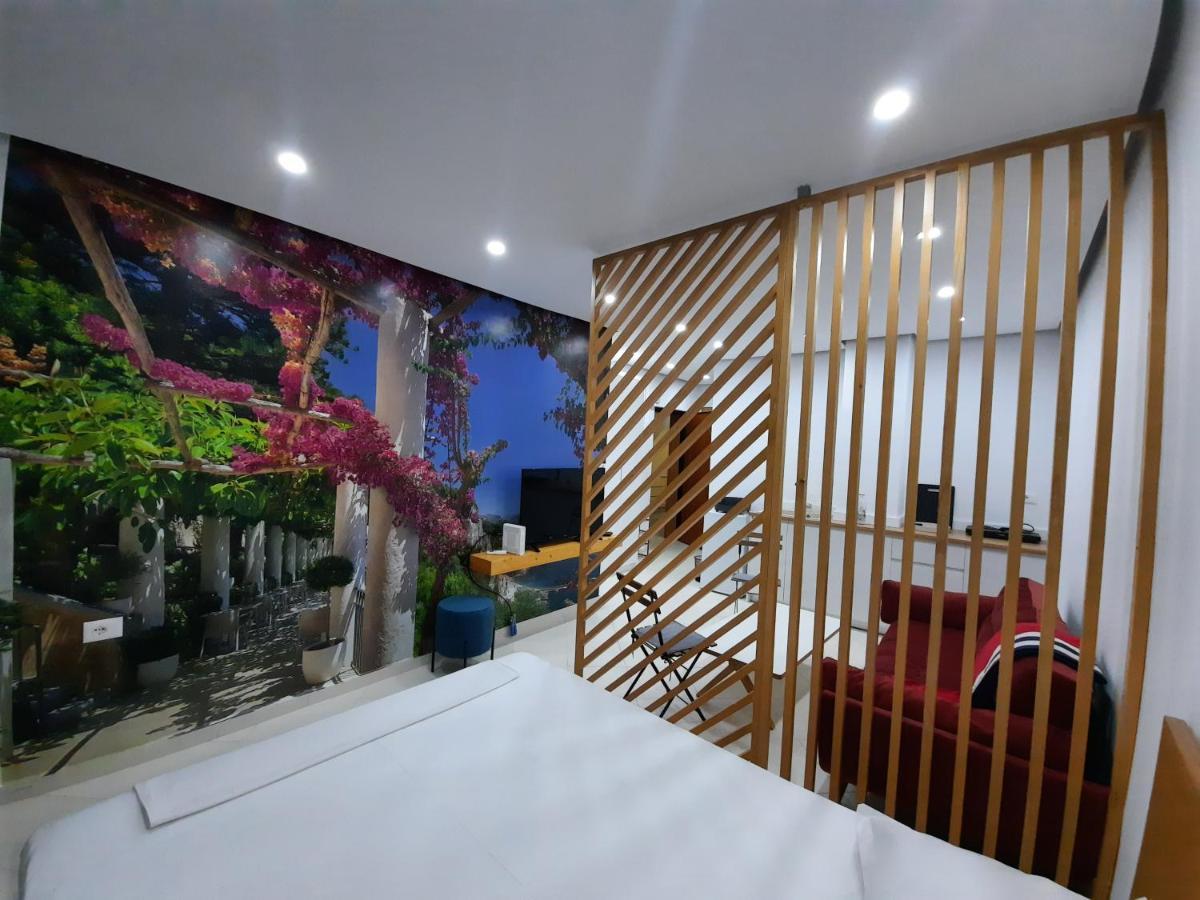 Saranda Promenade Apts Exterior photo